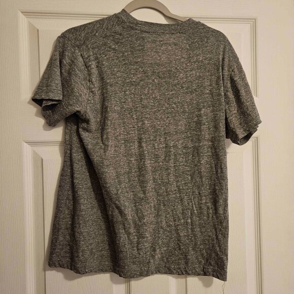 Peanuts Graphic Tee Short Sleeve Gray Snoopy T-Shirt Women's Size M - Picture 3 of 4